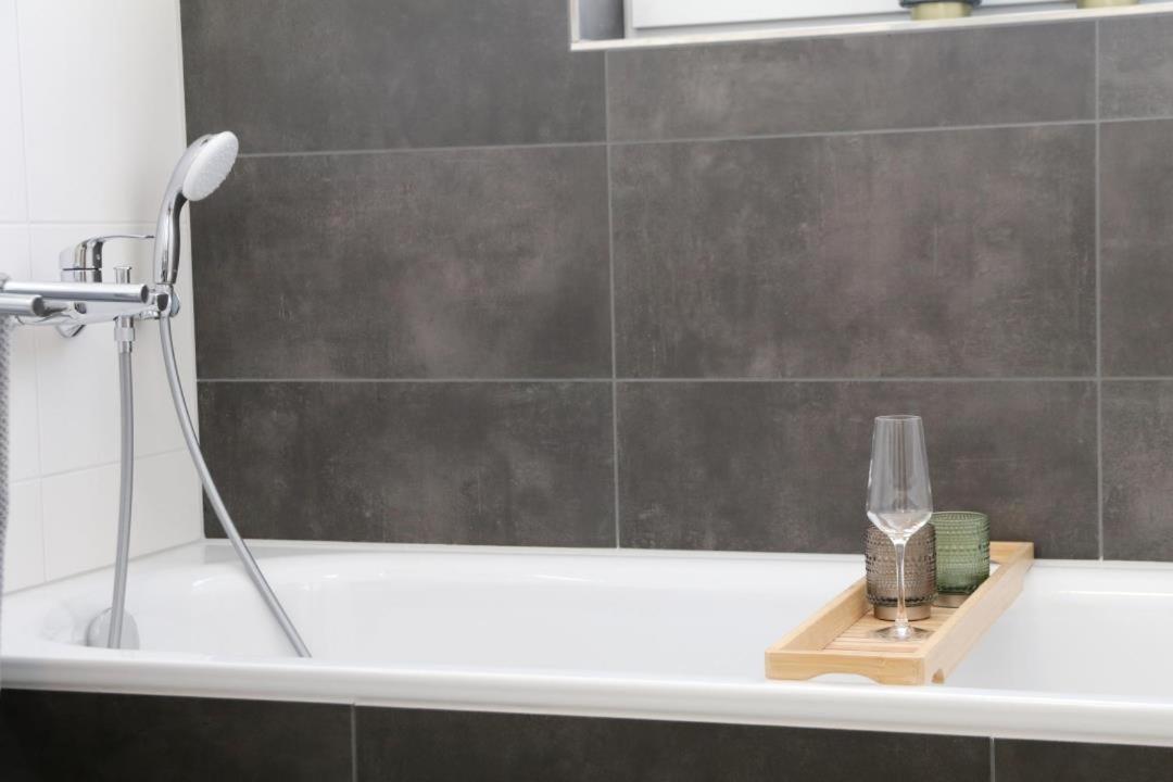 Diemelblick Acht - Ferienhaus Fuer 6 Personen Mit Sauna, Garten Und Dachterrasse Mit Panoramablick Херингхаузен Экстерьер фото